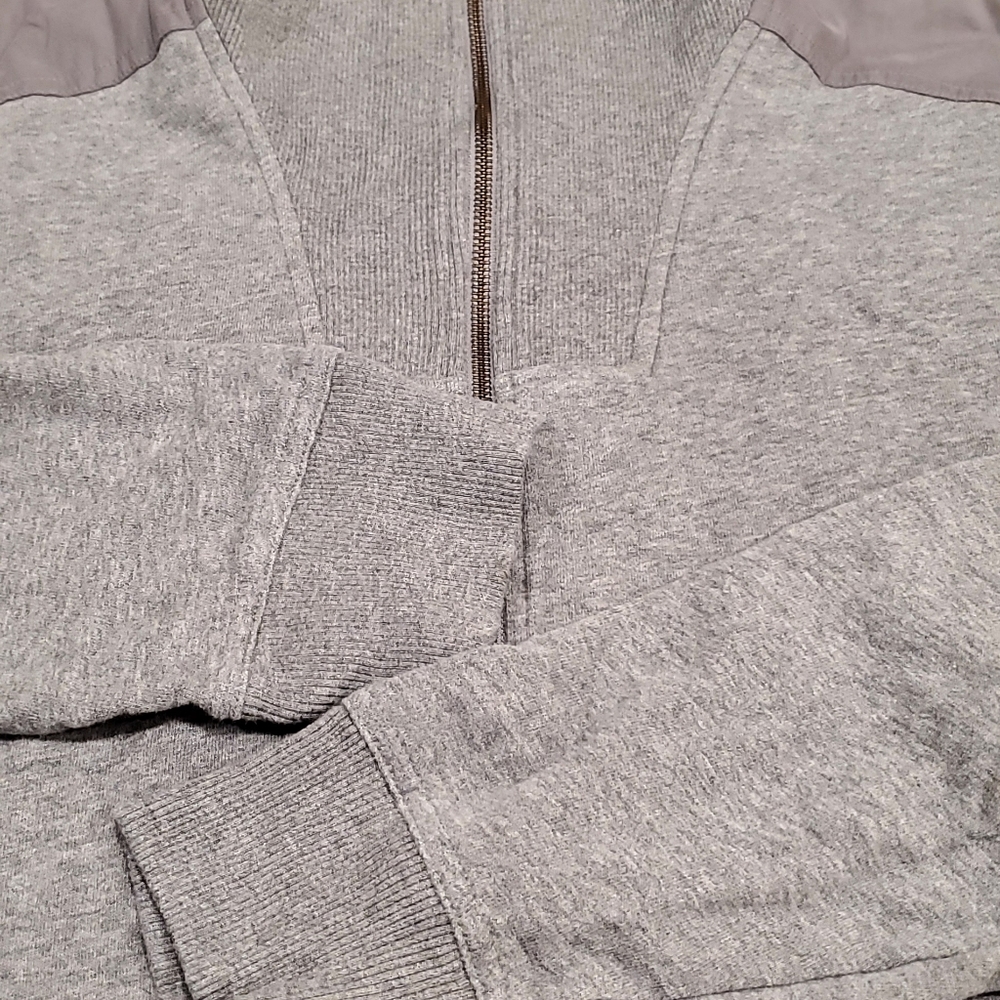 Banana Republic men's zip up sweater - Picture 10 of 10